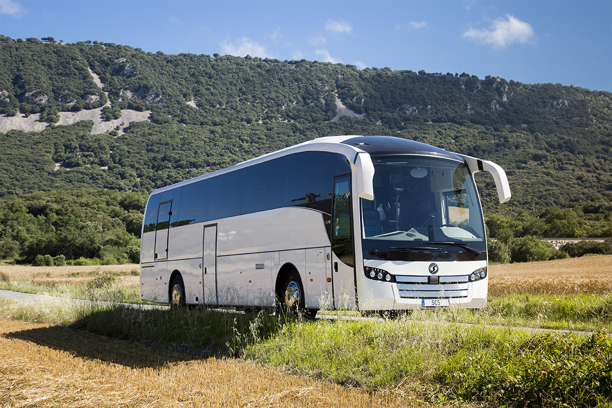 Alquiler autocares y microbuses